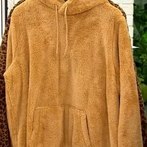 New Bumblebella by Jill Martin Pullover Hoodie Unisex Kangaroo Pocket Camel Sml